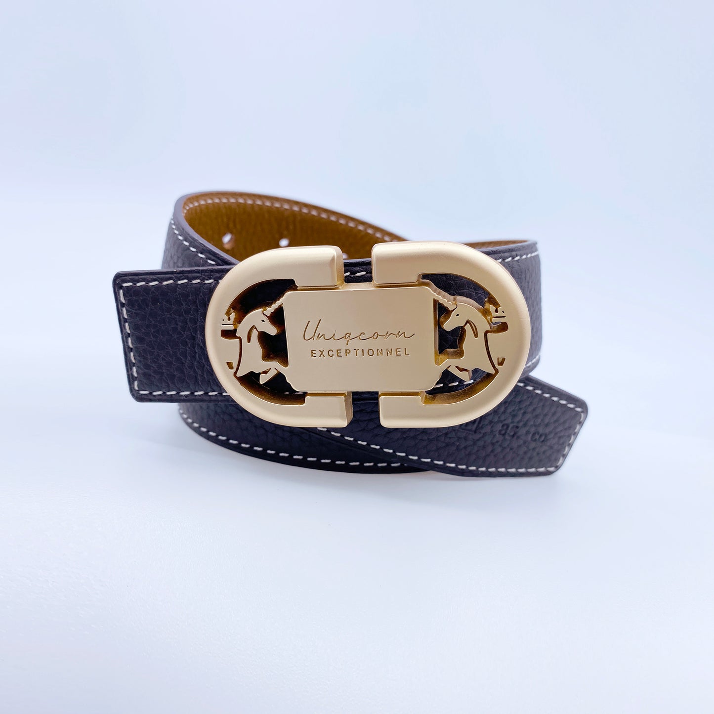 Equestrian Heritage Leather Belt Buckle with Reversible French Leather Belt
