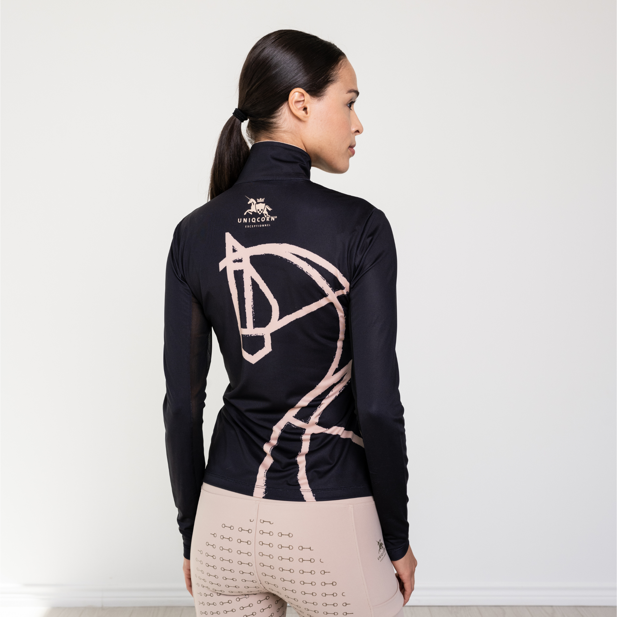 Equestrian Long Sleeve Sun Shirt "Painted Horse" Black – UPF 50+